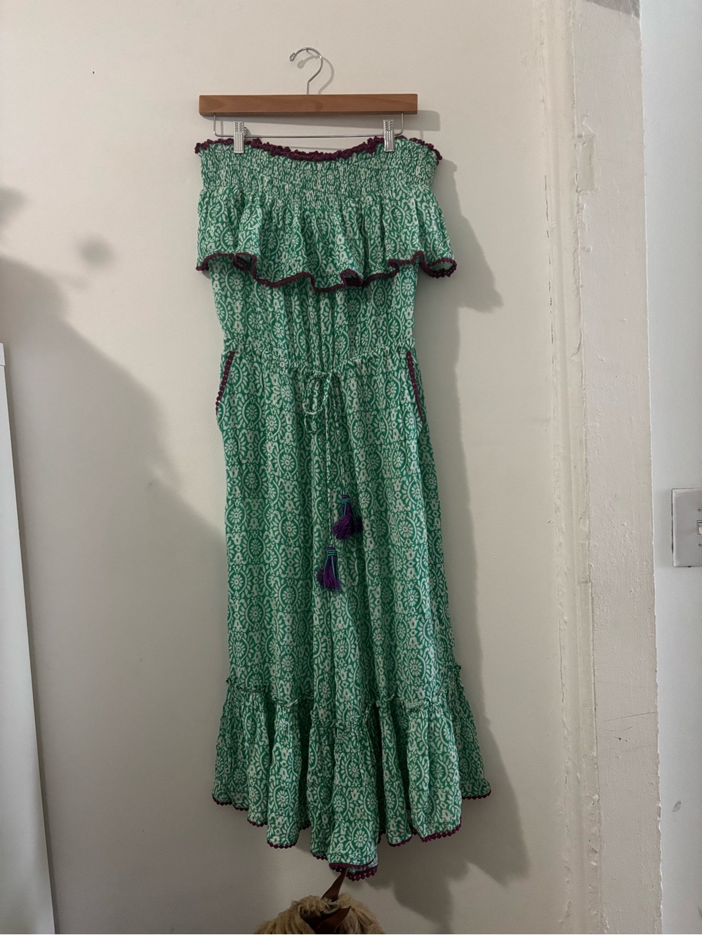 Tessora Strapless Jumpsuit Size Medium